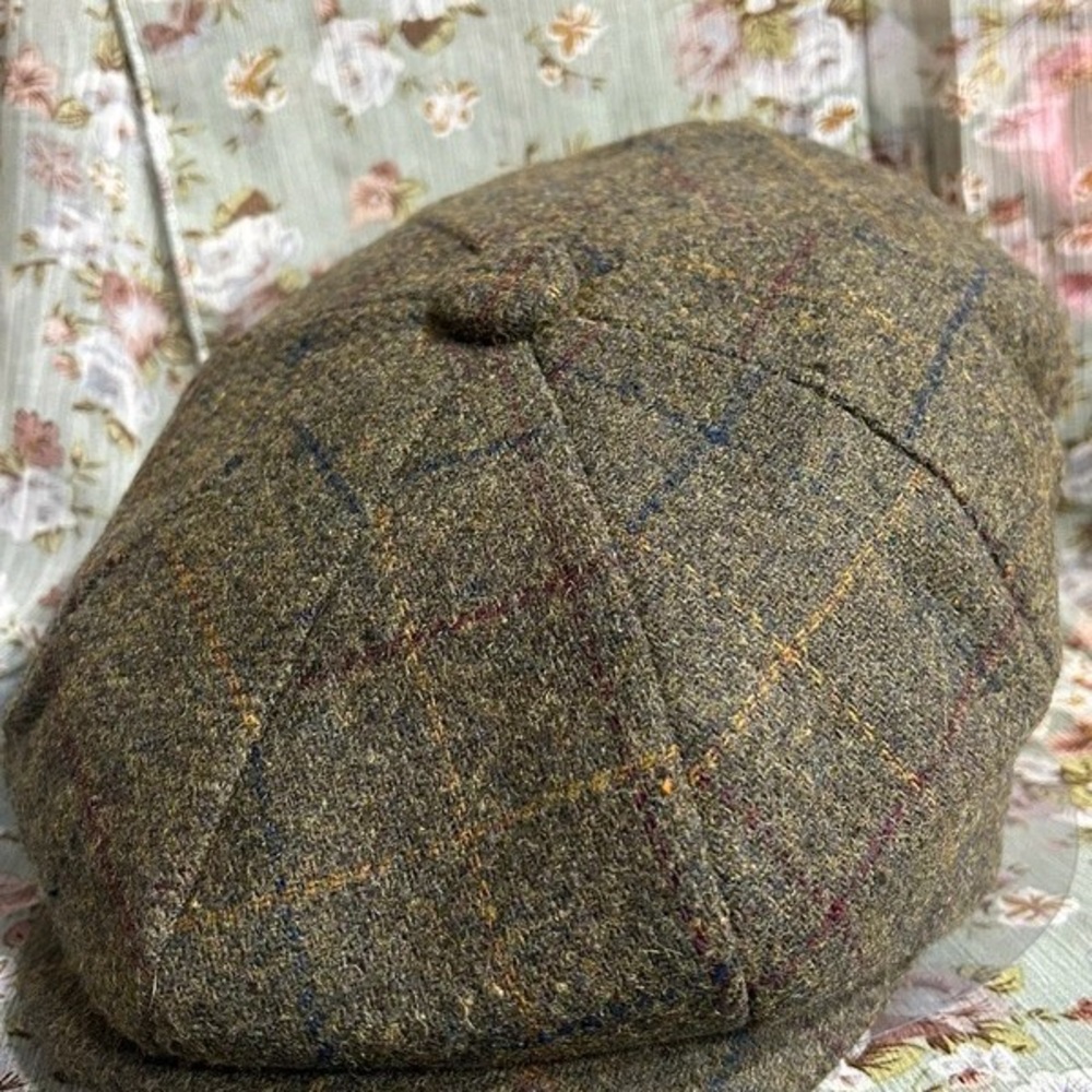 H&M Brown Tweed Newsboy Cap with Multicolor Windowpane